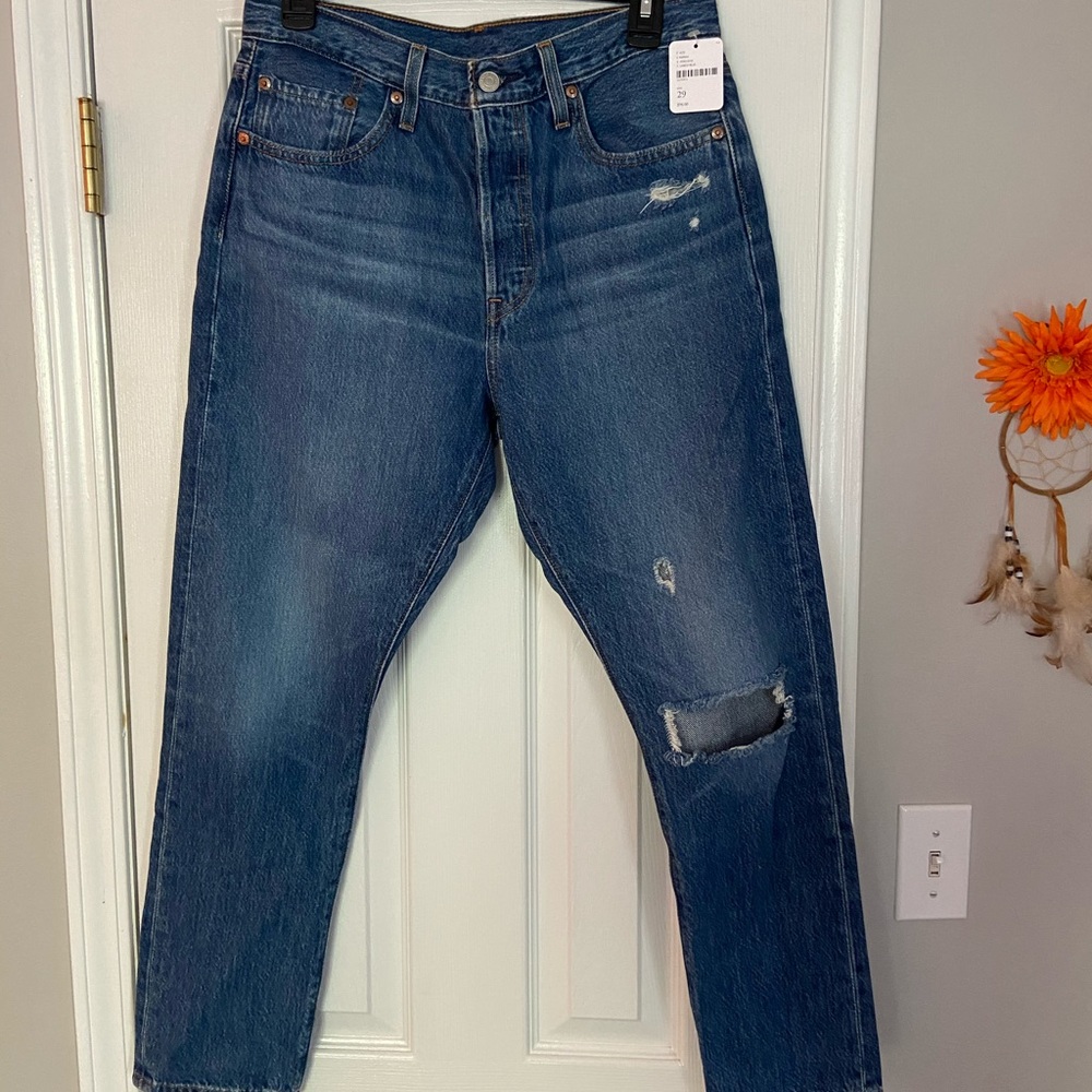 Levi high rise jeans with rip